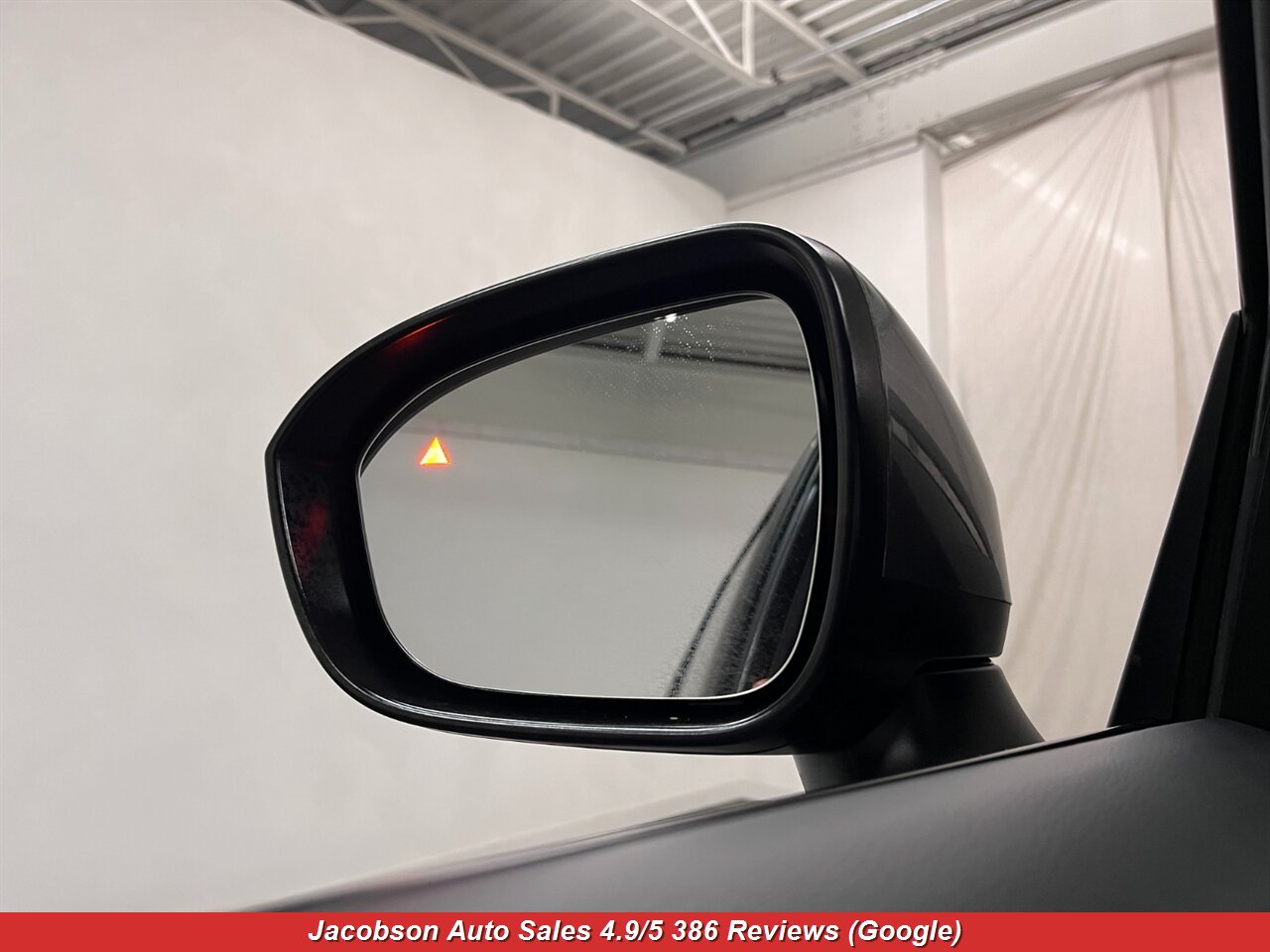 2024 Nissan Rogue SV - Photo 30 - Oshkosh, WI 54901