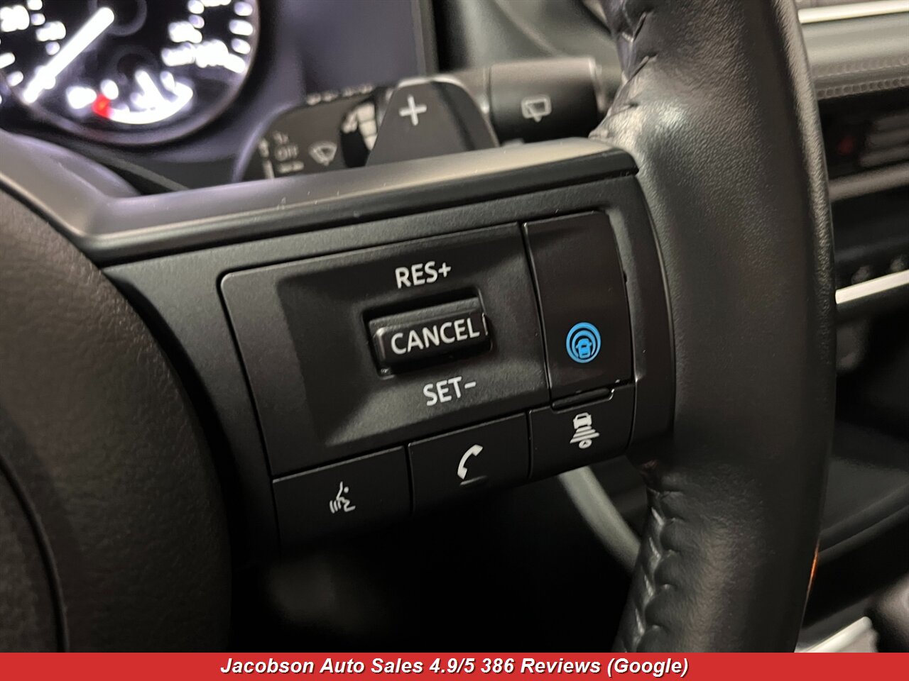 2024 Nissan Rogue SV - Photo 13 - Oshkosh, WI 54901