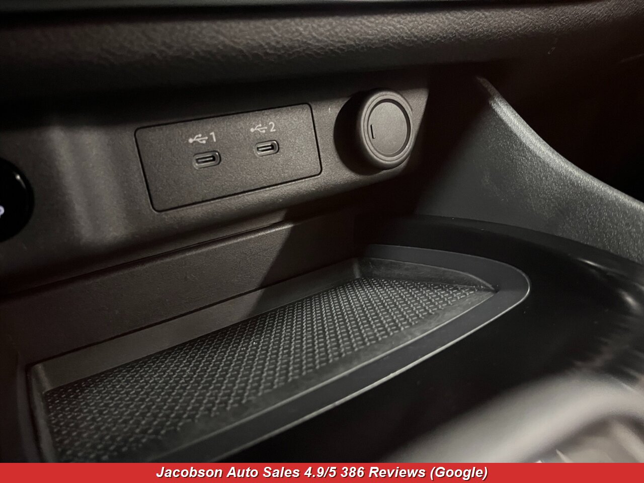 2024 Nissan Rogue SV - Photo 25 - Oshkosh, WI 54901