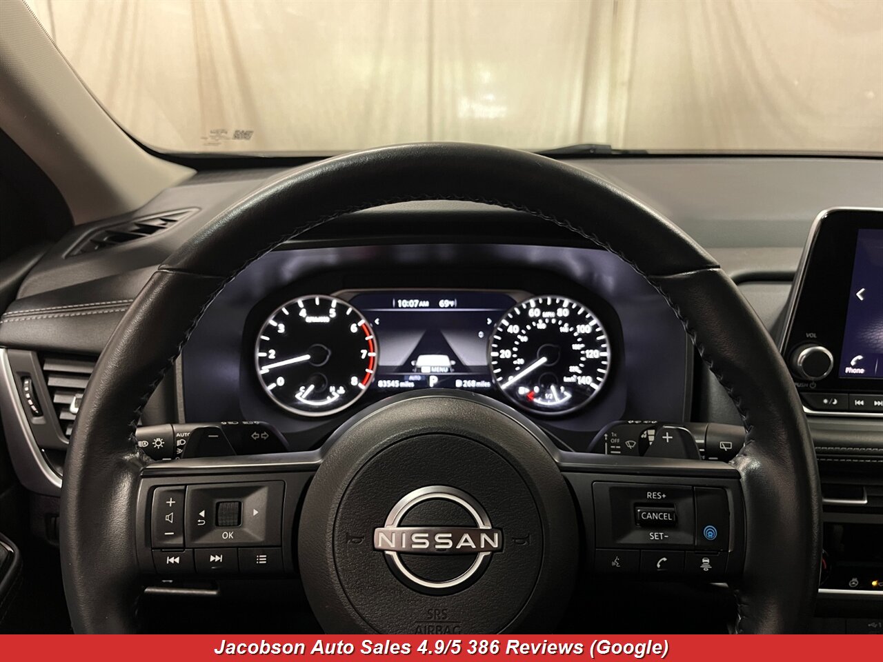 2024 Nissan Rogue SV - Photo 10 - Oshkosh, WI 54901