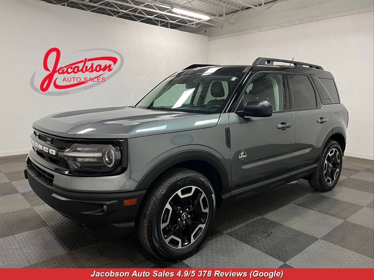 2022 Ford Bronco Sport Outer Banks - Photo 1 - Oshkosh, WI 54901