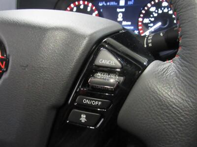 2023 Nissan Frontier PRO-4X Crew Cab SB 4x4   - Photo 14 - Oshkosh, WI 54901