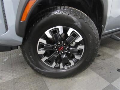 2023 Nissan Frontier PRO-4X Crew Cab SB 4x4   - Photo 53 - Oshkosh, WI 54901