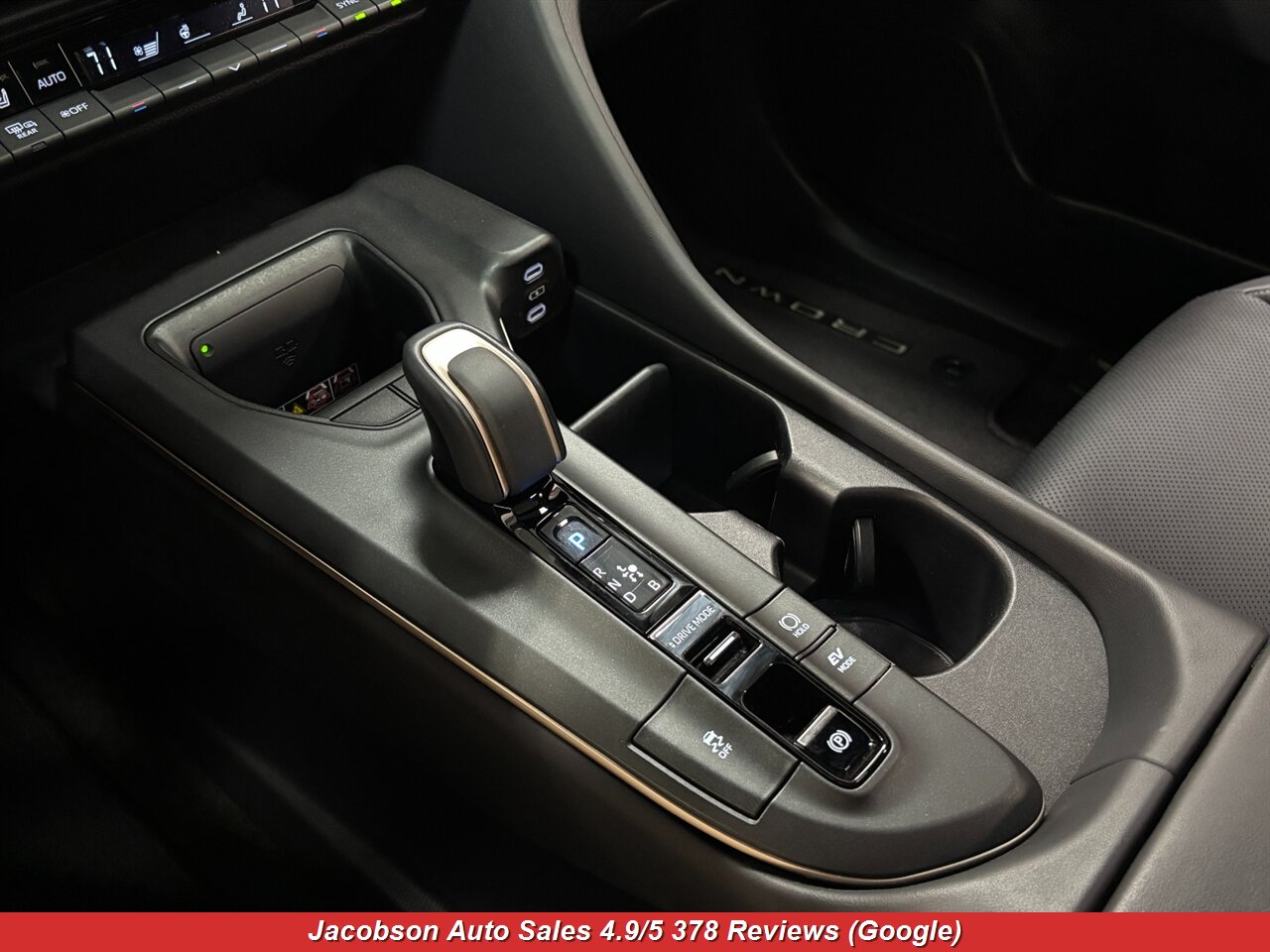 2023 Toyota Crown Limited photo 25