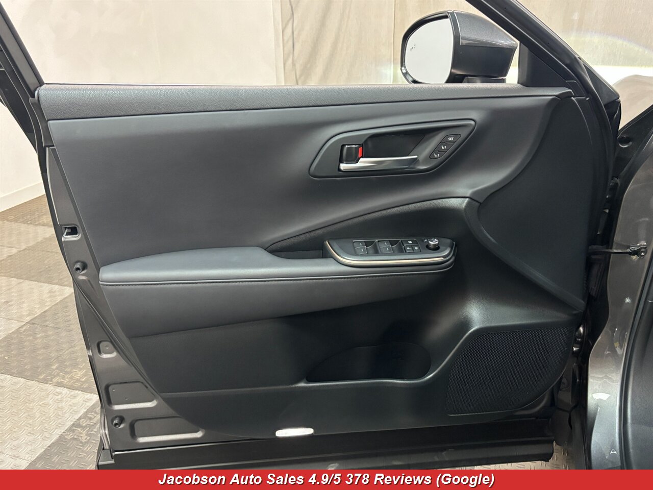 2023 Toyota Crown Limited photo 32
