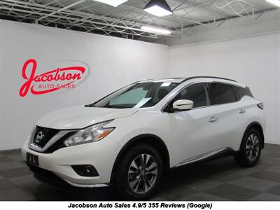 2017 Nissan Murano SV AWD   - Photo 1 - Oshkosh, WI 54901