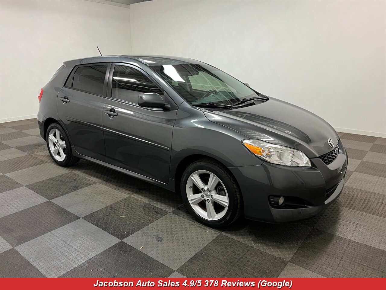 2010 Toyota Matrix S - Photo 3 - Oshkosh, WI 54901