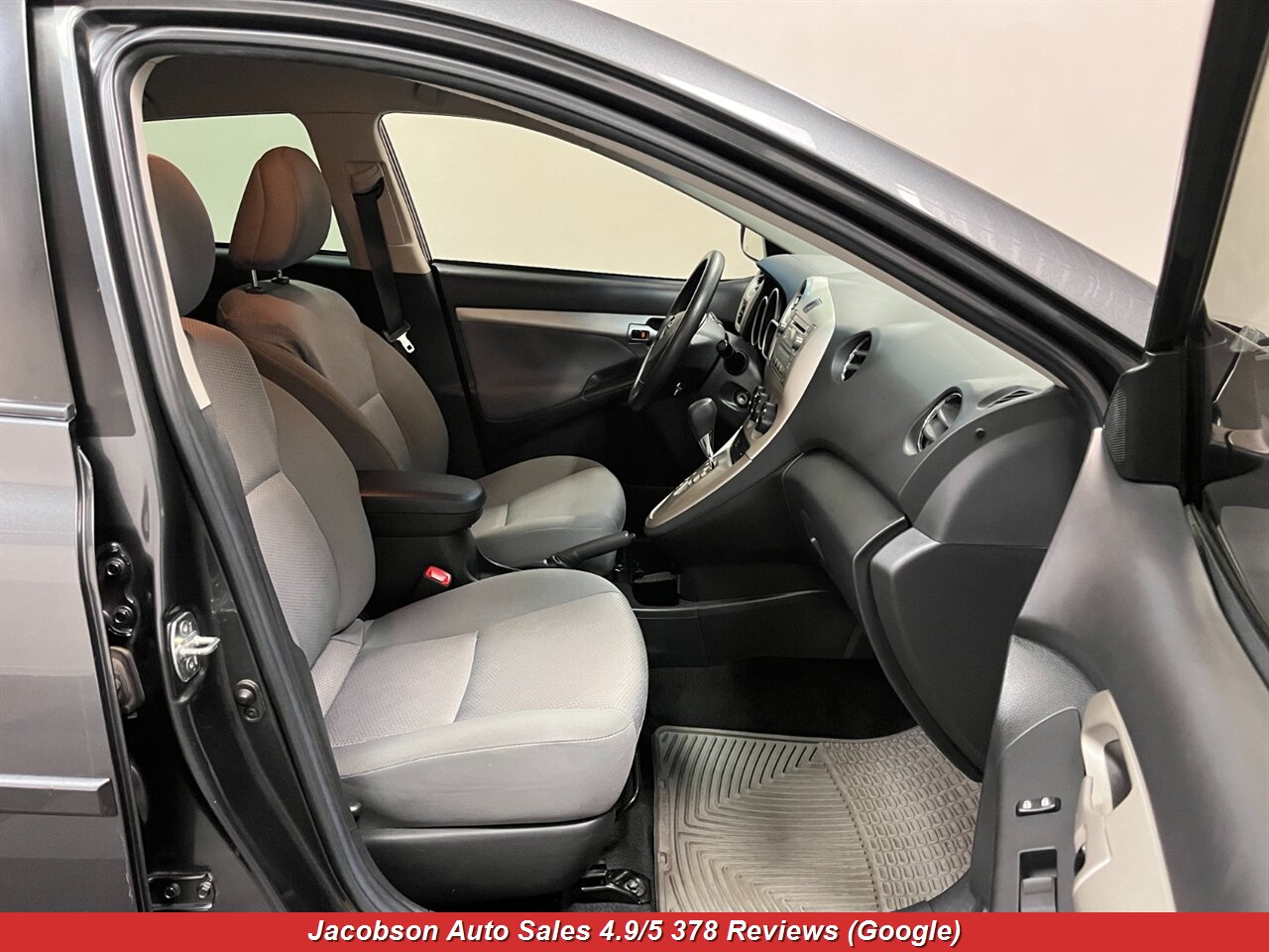 2010 Toyota Matrix S - Photo 35 - Oshkosh, WI 54901