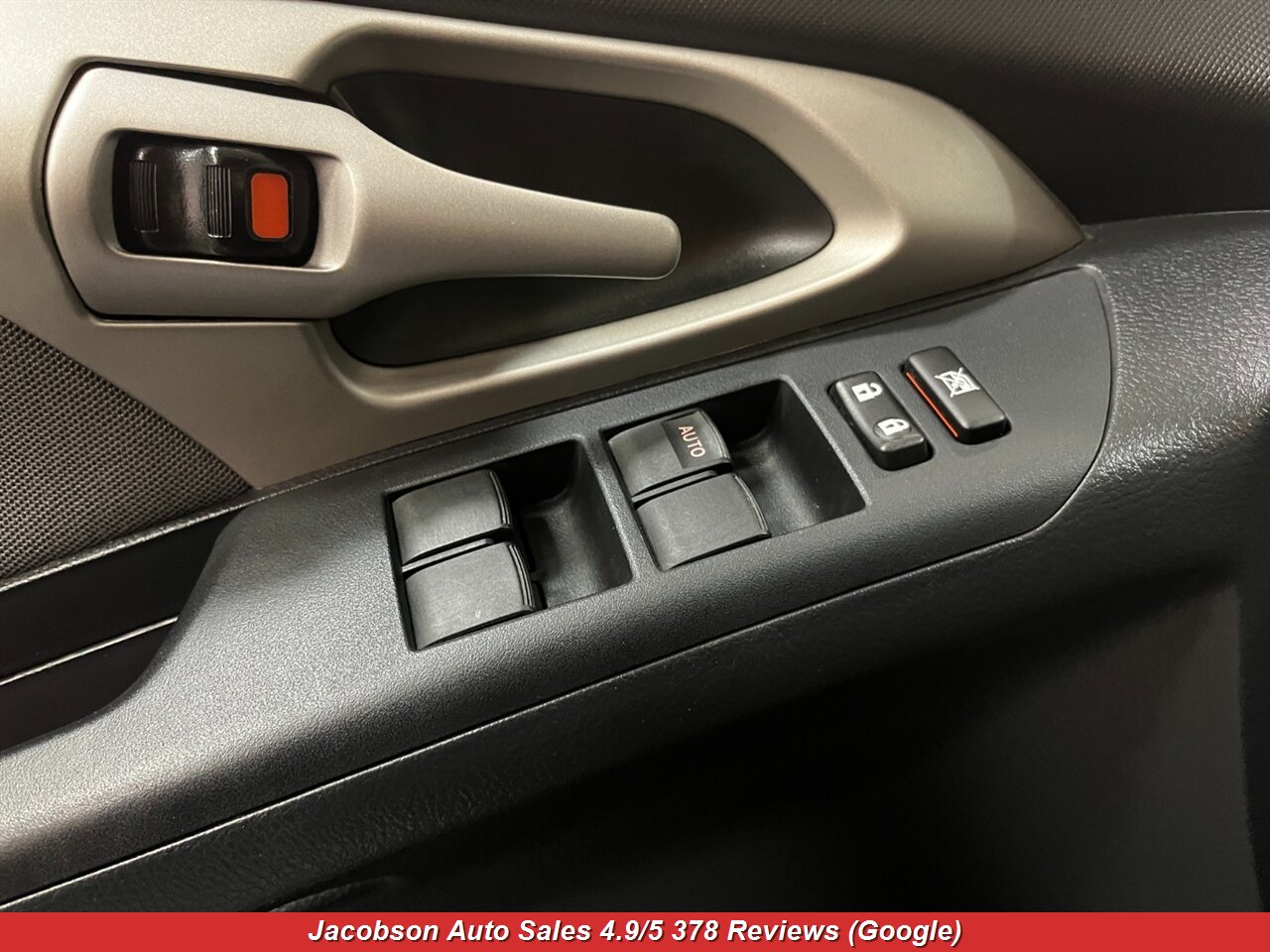 2010 Toyota Matrix S - Photo 20 - Oshkosh, WI 54901