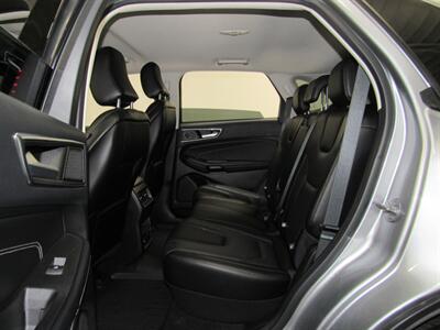 2022 Ford Edge Titanium AWD   - Photo 25 - Oshkosh, WI 54901