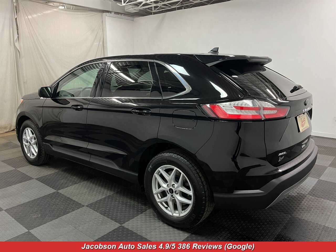 2023 Ford Edge SEL AWD - Photo 52 - Oshkosh, WI 54901