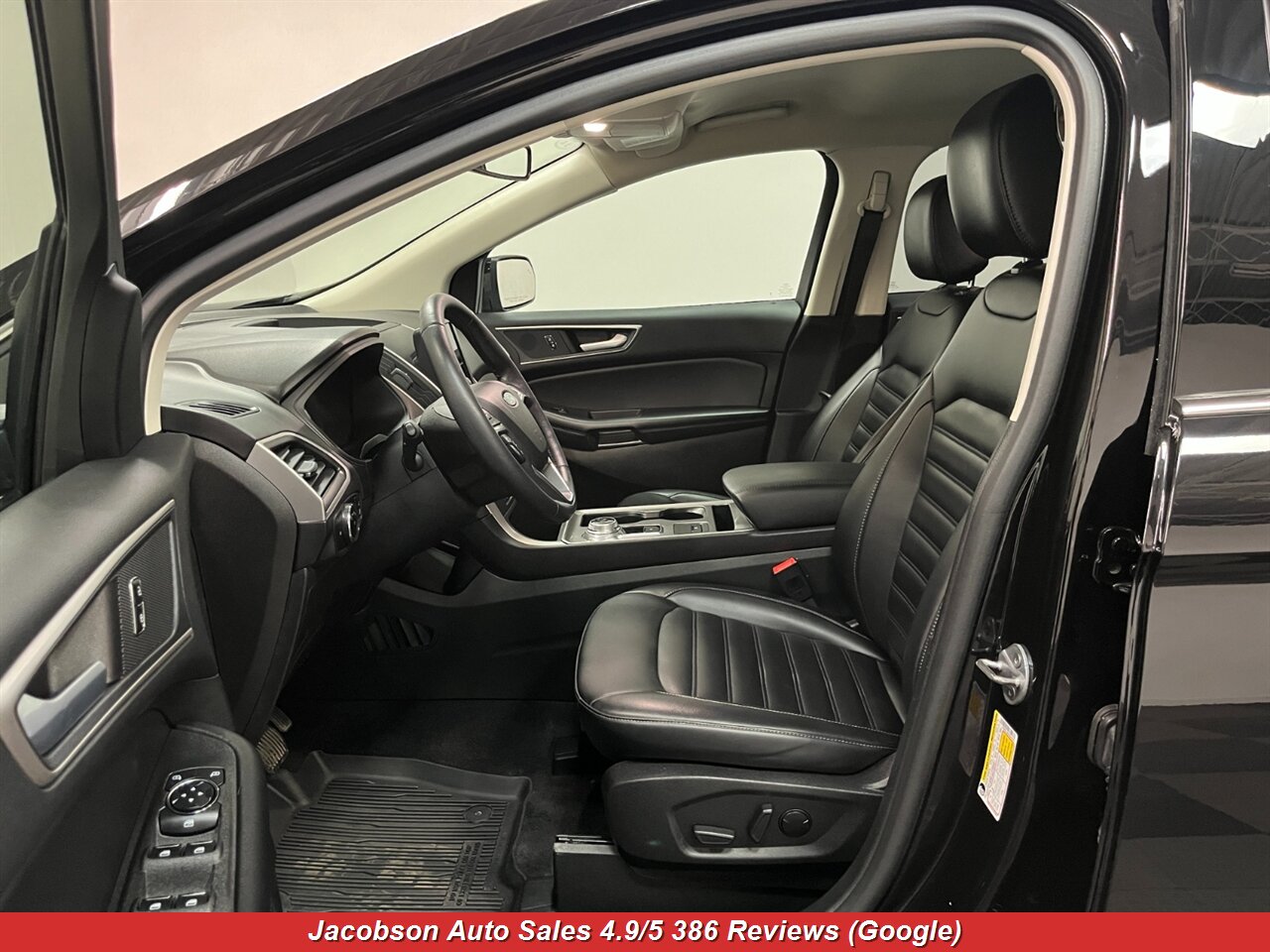 2023 Ford Edge SEL AWD - Photo 32 - Oshkosh, WI 54901