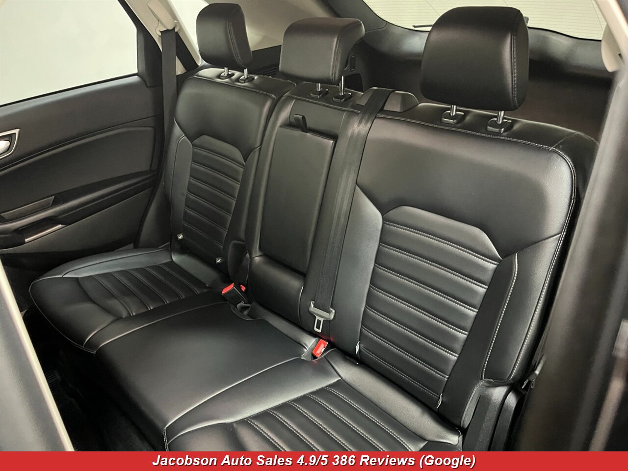 2023 Ford Edge SEL AWD - Photo 35 - Oshkosh, WI 54901