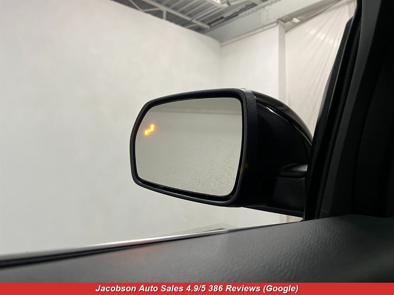 2023 Ford Edge SEL AWD - Photo 29 - Oshkosh, WI 54901