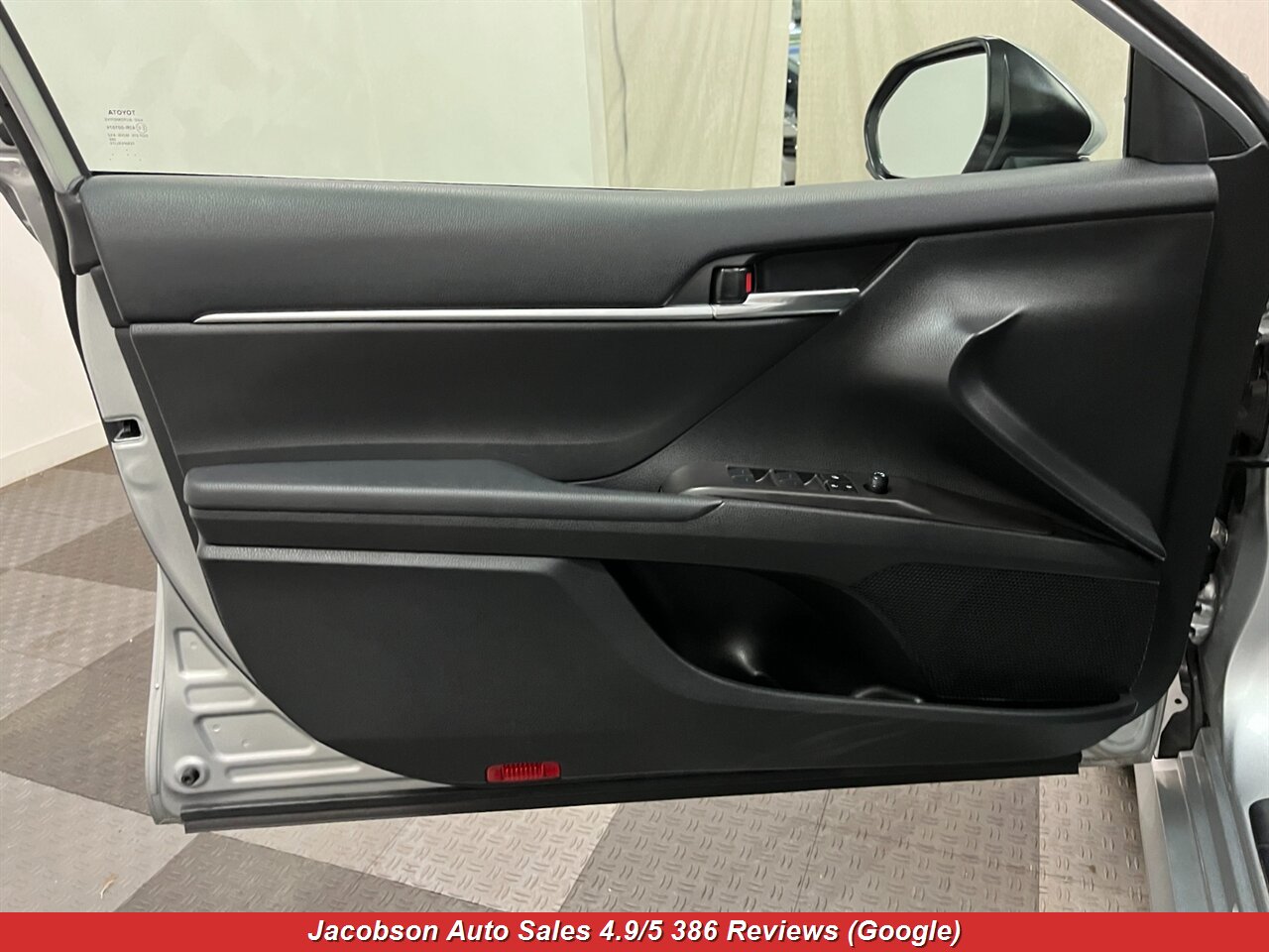 2023 Toyota Camry LE - Photo 26 - Oshkosh, WI 54901