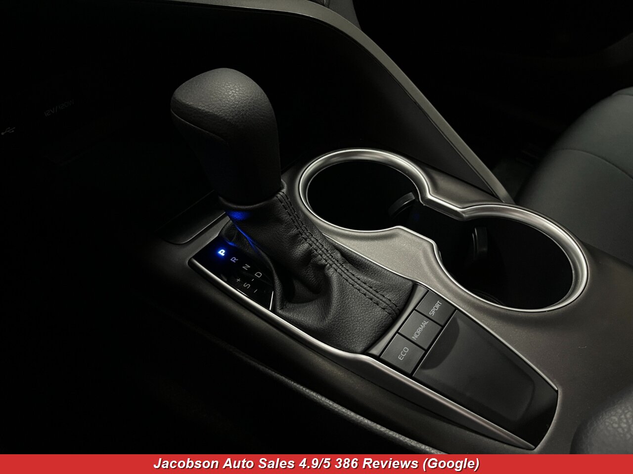 2023 Toyota Camry LE - Photo 16 - Oshkosh, WI 54901