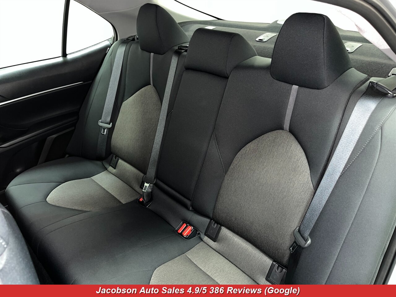 2023 Toyota Camry LE - Photo 34 - Oshkosh, WI 54901