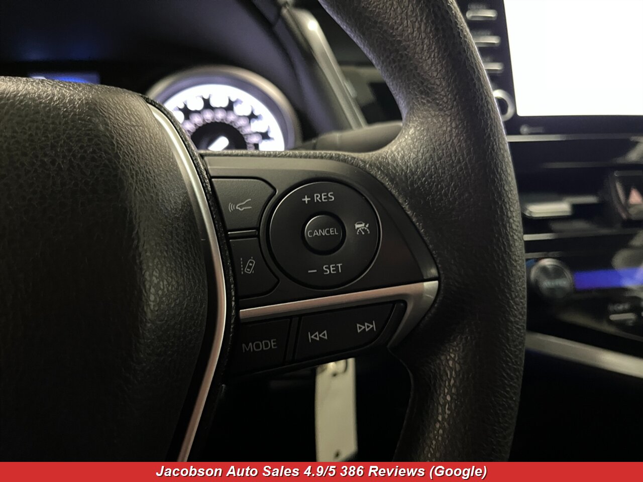 2023 Toyota Camry LE - Photo 11 - Oshkosh, WI 54901
