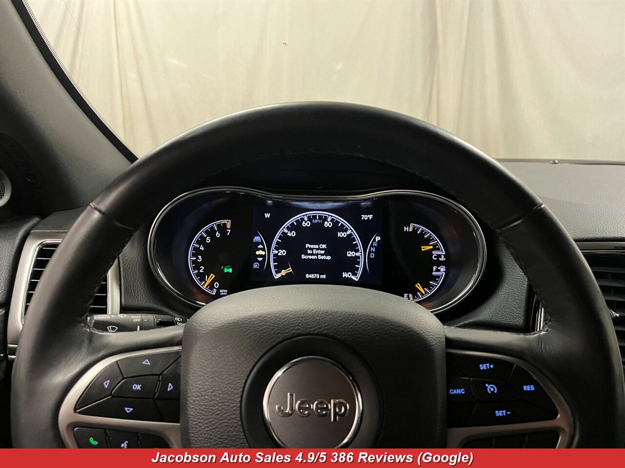 2019 Jeep Grand Cherokee Limited 4x4 - Photo 12 - Oshkosh, WI 54901