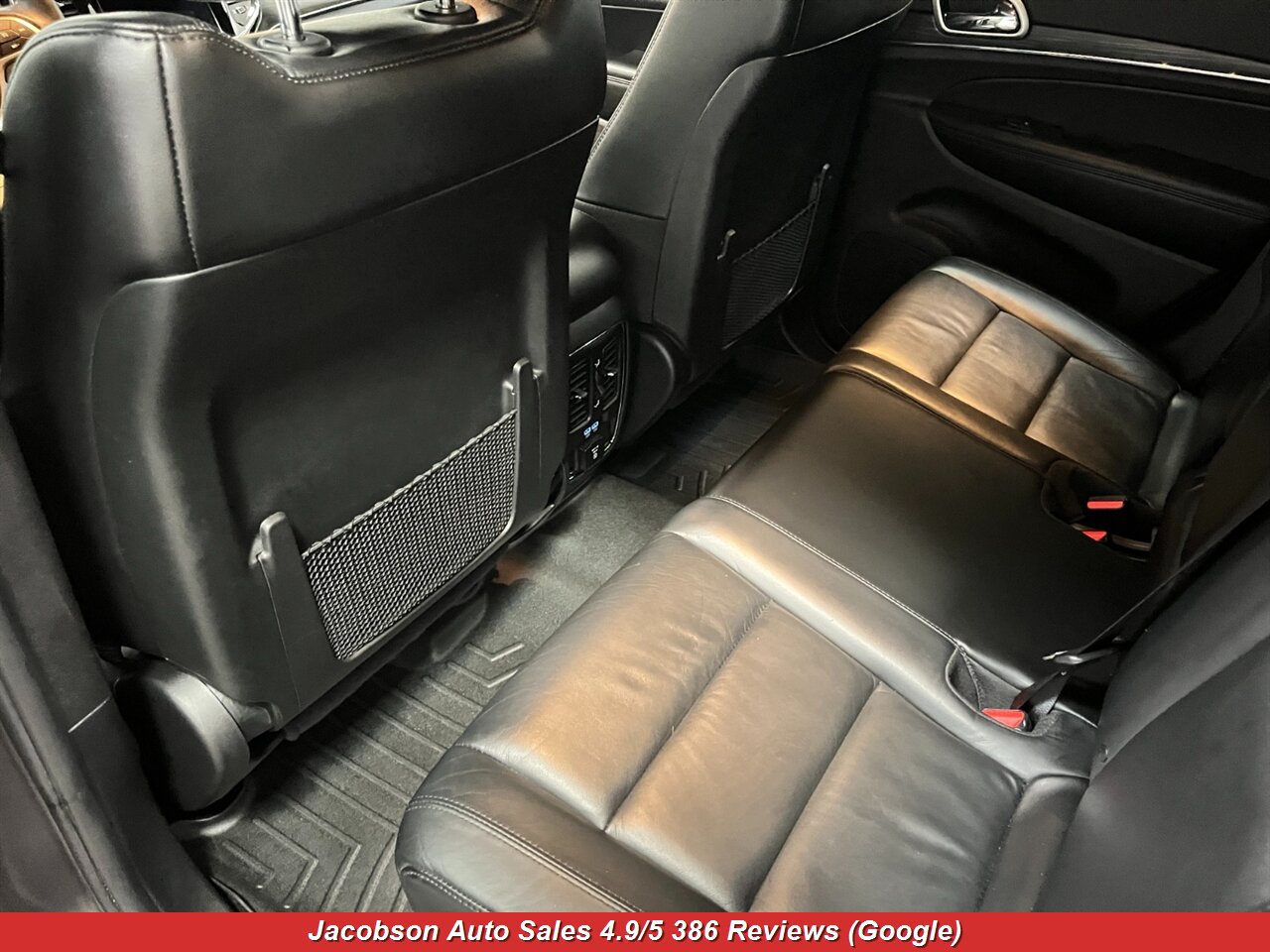 2019 Jeep Grand Cherokee Limited 4x4 - Photo 35 - Oshkosh, WI 54901
