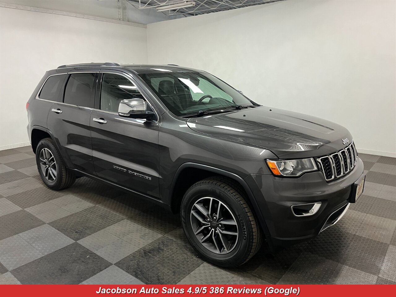 2019 Jeep Grand Cherokee Limited 4x4 - Photo 59 - Oshkosh, WI 54901