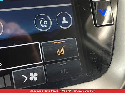2024 Subaru Outback Premium AWD   - Photo 20 - Oshkosh, WI 54901