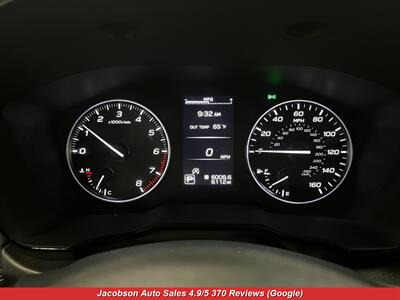 2024 Subaru Outback Premium AWD   - Photo 9 - Oshkosh, WI 54901