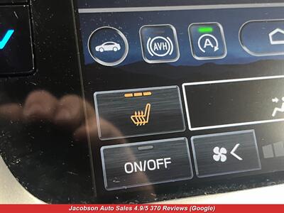 2024 Subaru Outback Premium AWD   - Photo 19 - Oshkosh, WI 54901