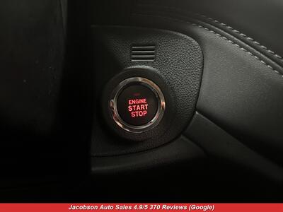 2024 Subaru Outback Premium AWD   - Photo 13 - Oshkosh, WI 54901