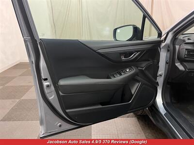 2024 Subaru Outback Premium AWD   - Photo 25 - Oshkosh, WI 54901