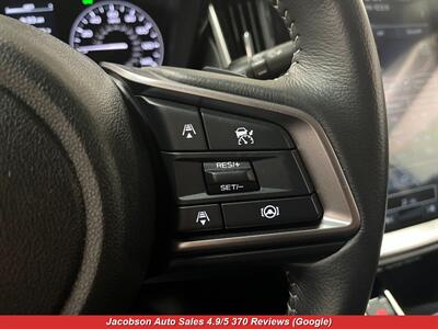 2024 Subaru Outback Premium AWD   - Photo 11 - Oshkosh, WI 54901