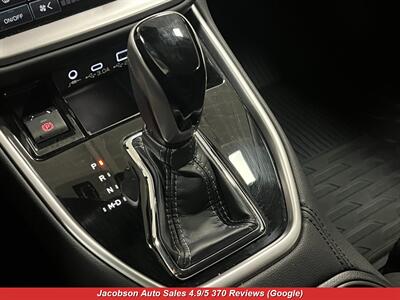 2024 Subaru Outback Premium AWD   - Photo 21 - Oshkosh, WI 54901