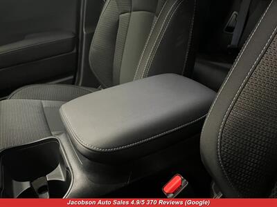 2024 Subaru Outback Premium AWD   - Photo 23 - Oshkosh, WI 54901
