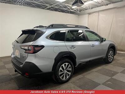 2024 Subaru Outback Premium AWD   - Photo 40 - Oshkosh, WI 54901
