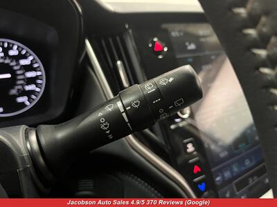 2024 Subaru Outback Premium AWD   - Photo 12 - Oshkosh, WI 54901