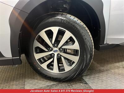 2024 Subaru Outback Premium AWD   - Photo 48 - Oshkosh, WI 54901