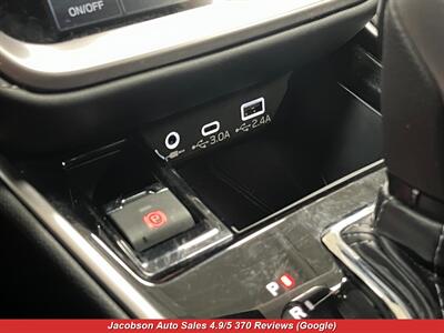 2024 Subaru Outback Premium AWD   - Photo 22 - Oshkosh, WI 54901