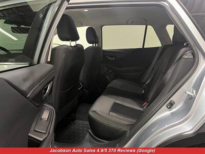 2024 Subaru Outback Premium AWD   - Photo 32 - Oshkosh, WI 54901
