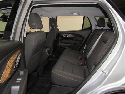 2021 GMC Terrain SLE 4x4   - Photo 33 - Oshkosh, WI 54901