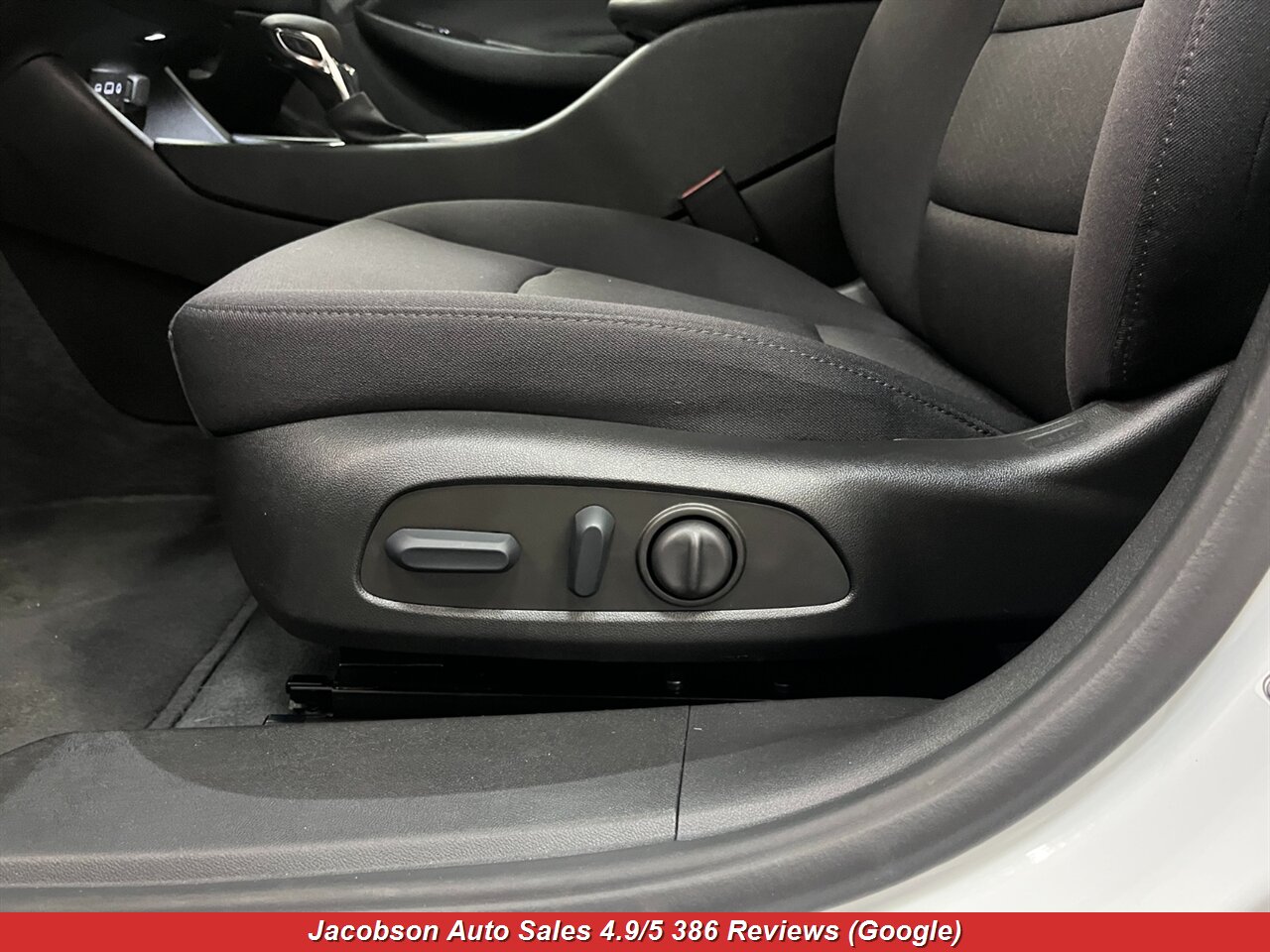 2022 Chevrolet Malibu LS Fleet - Photo 30 - Oshkosh, WI 54901