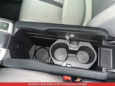 2018 Honda Civic LX   - Photo 18 - Oshkosh, WI 54901