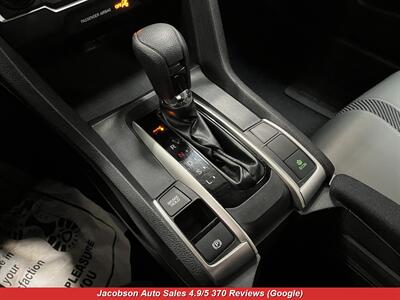 2018 Honda Civic LX   - Photo 15 - Oshkosh, WI 54901