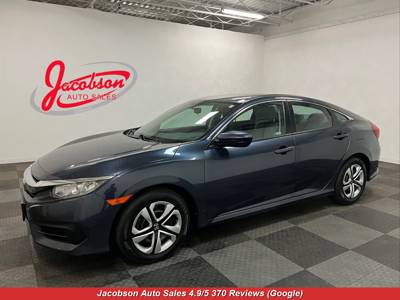 2018 Honda Civic LX - Photo 1 - Oshkosh, WI 54901