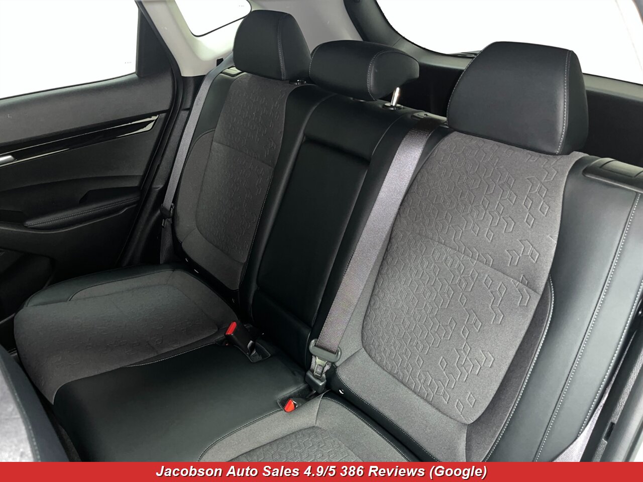 2024 Kia Seltos X-Line AWD - Photo 35 - Oshkosh, WI 54901