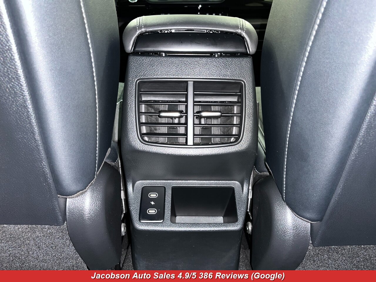 2024 Kia Seltos X-Line AWD - Photo 37 - Oshkosh, WI 54901