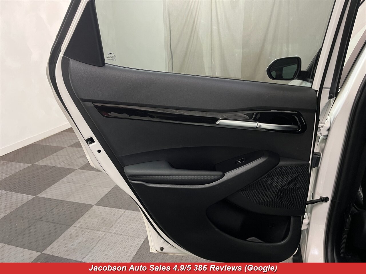 2024 Kia Seltos X-Line AWD - Photo 34 - Oshkosh, WI 54901