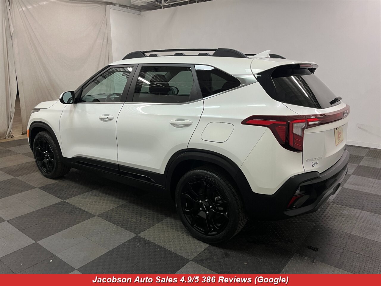 2024 Kia Seltos X-Line AWD - Photo 50 - Oshkosh, WI 54901