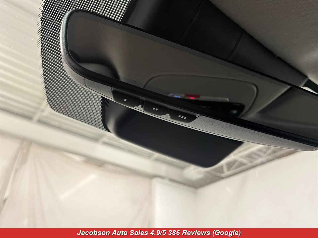 2024 Kia Seltos X-Line AWD - Photo 28 - Oshkosh, WI 54901