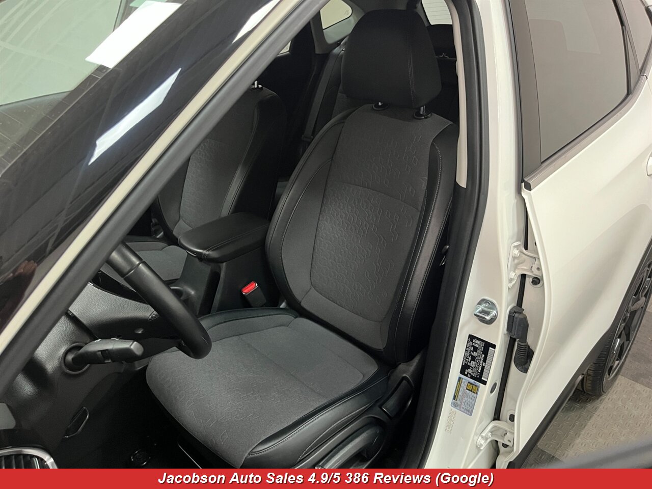 2024 Kia Seltos X-Line AWD - Photo 32 - Oshkosh, WI 54901