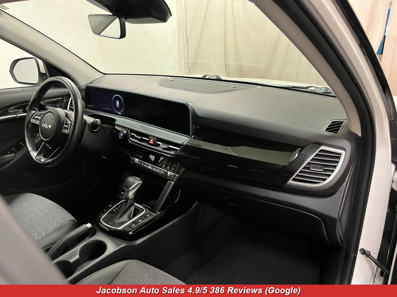 2024 Kia Seltos X-Line AWD - Photo 44 - Oshkosh, WI 54901